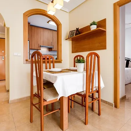 Sunny Casita, Torrevieja, Modern 2 Bed Top Floor Apartment Exterior photo